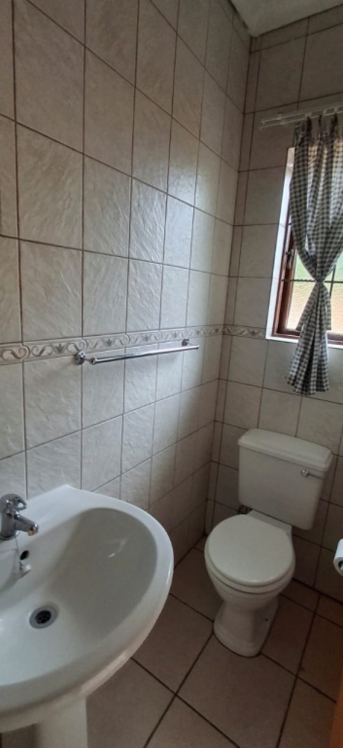 To Let 3 Bedroom Property for Rent in Waterval East North West